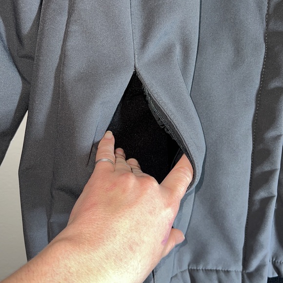 NEW BALANCE Women’s Extra Warm Ski Jacket Women’s Size Medium Fleece Lined - Picture 4 of 10